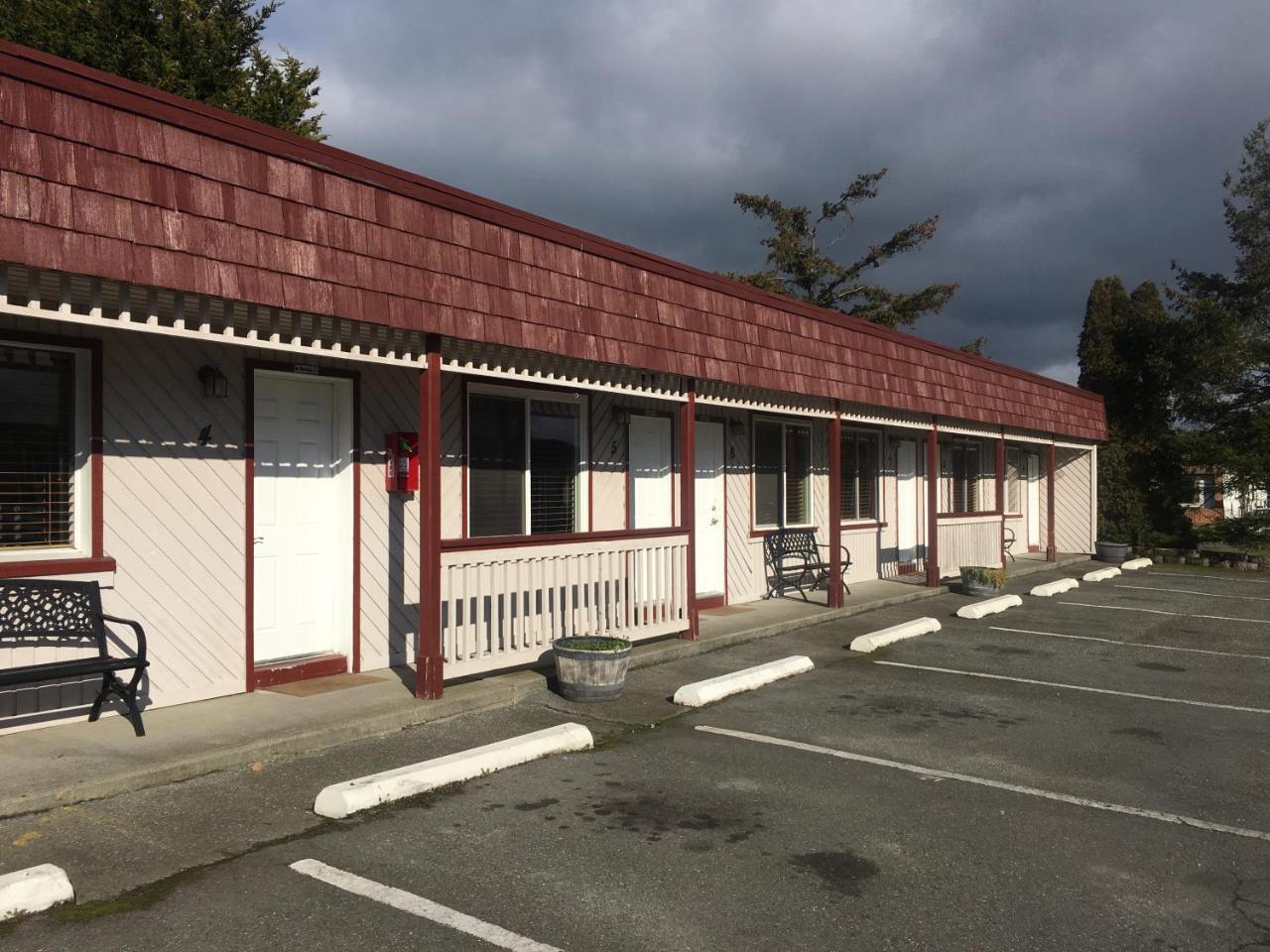 Tyee Restaurant And Motel 库珀维尔 外观 照片